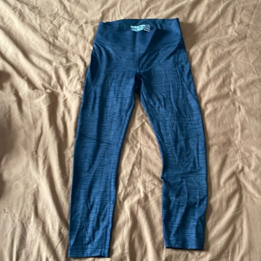 Outdoor Voices cropped leggings size S